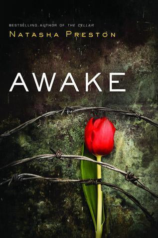 Awake (Used Paperback) - Natasha Preston