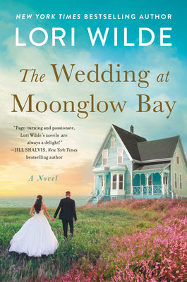 The Wedding at Moonglow Bay (Used Paperback) - Lori Wilde
