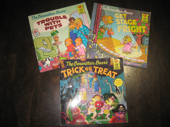 Berenstain Bears 21-Book Bundle 1 (Used Paperbacks) - Stan Berenstain, Jan Berenstain (Copy)