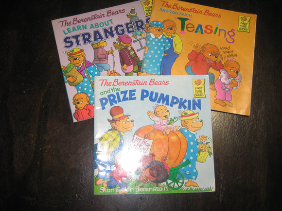 Berenstain Bears 21-Book Bundle 2 (Used Paperbacks) - Stan Berenstain, Jan Berenstain