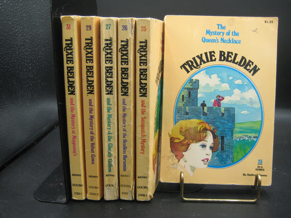 Trixie Belden 16-Book Bundle (Used Paperbacks) - Kathryn Kenny, Julie Campbell
