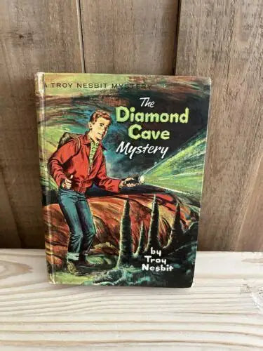 The Diamond Cave Mystery (Used Hardcover) - Troy Nesbit