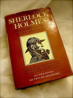 The Complete Sherlock Holmes  (Used Hardcover) - Arthur Conan Doyle