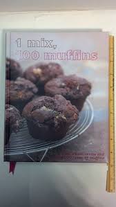 1 Mix 100 Muffins (Used Hardcover) - Susanna Tee