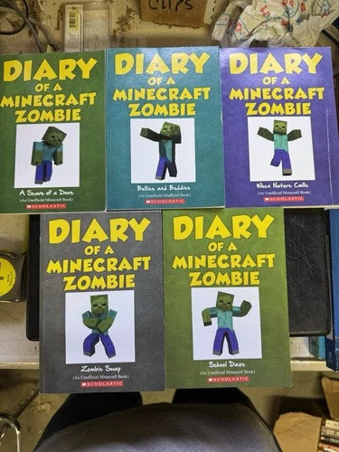 Bundle Diary Of A Minecraft Zombie (Used Paperback) - Scholastic Set