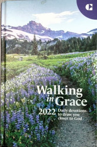 Walking in Grace 2022 Daily Devotions to Draw You Closer to God (Used Book) - Guideposts